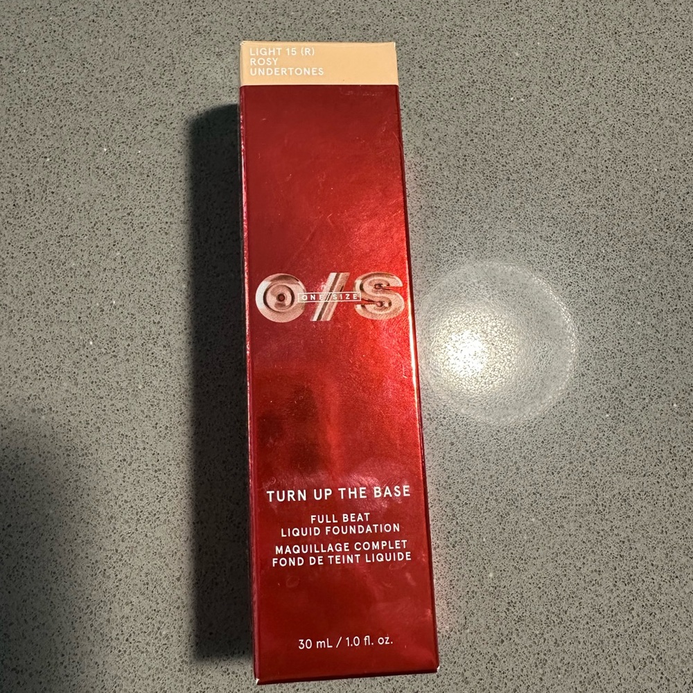 O/S Turn Up The Base Liquid Foundation in Red